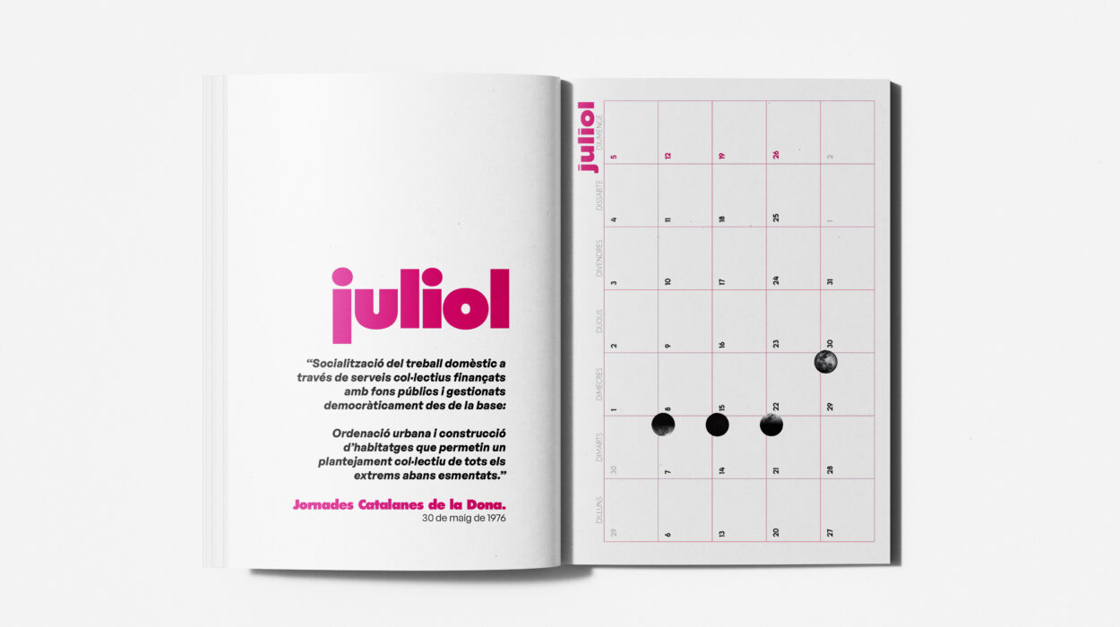 Mockup_Agenda_de-vuit-a-vuit_interior_2